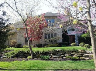 3897 Indian Ridge Woods Dr, Oxford, OH 45056