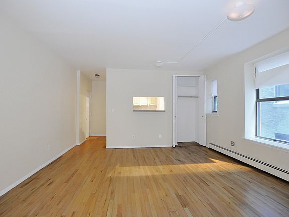 2nd image of 4 W 109th St APT 3F