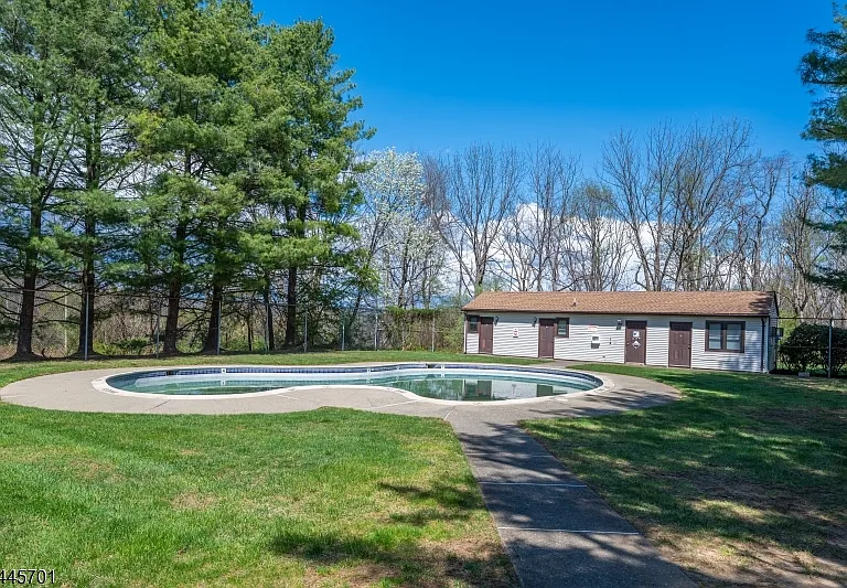 125 Riva Dr — Photo 26
