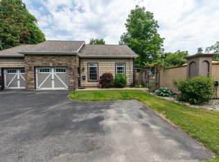 9 Williamson St, Malone, NY 12953