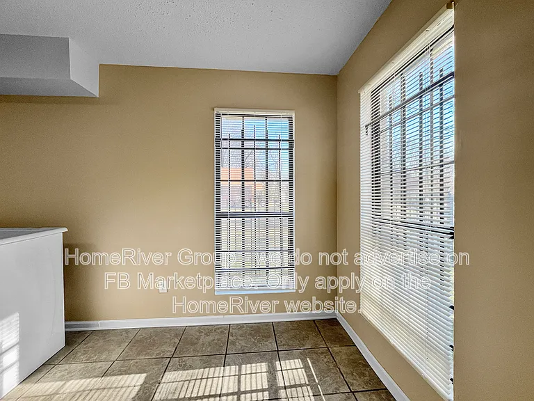 482 Williams Ave #101 — Photo 7