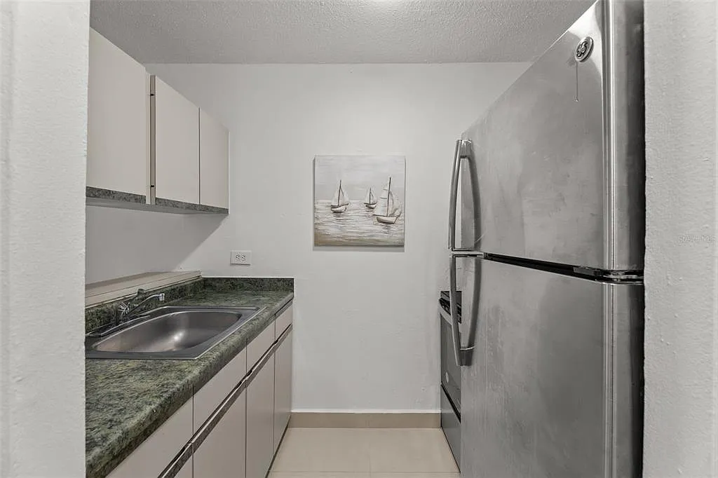 1 bed, 1.0 bath, 462 sqft, $1,600 — Photo 4