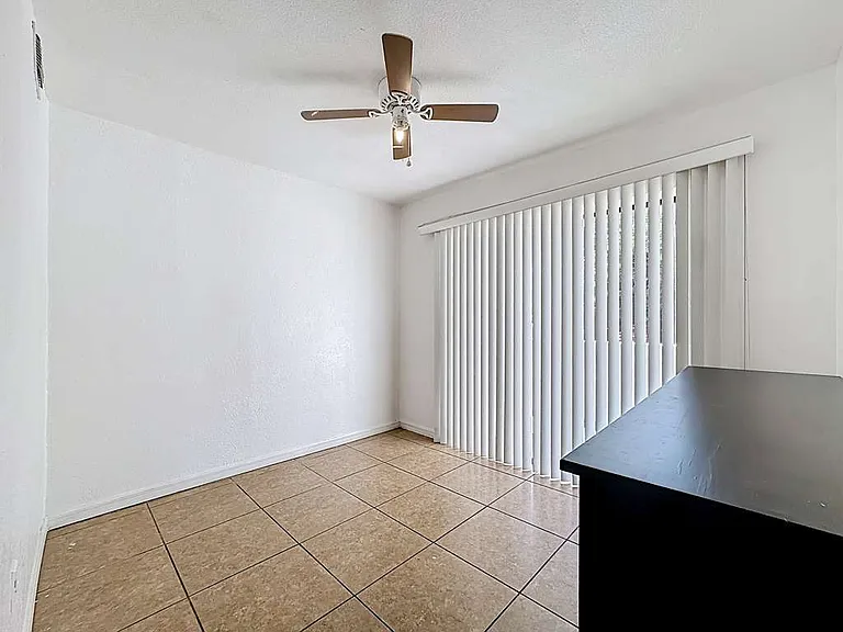 5977 Village Cir #5977 — Photo 8
