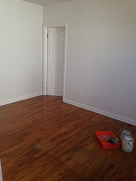 2nd image of 3048 Eastchester Rd