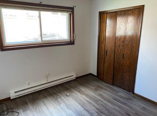 1812 Memorial Dr APT 1E, Calumet City, IL