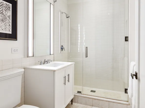 100 Barclay Street image 15 of 31