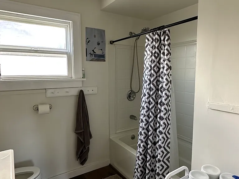 1401 Lakeway Dr #A — Photo 15