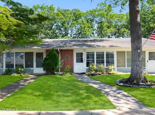 474 E Thornbury Ct, Lakewood, NJ 08701