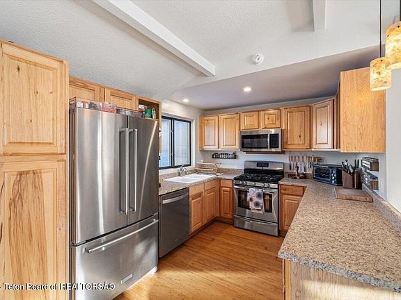 5th image of 2177 Corner Creek Ln
