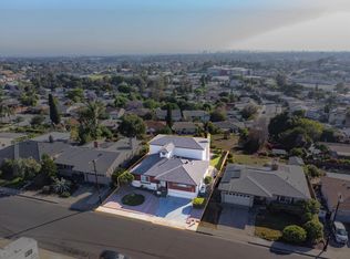 4340 W Overlook Dr, San Diego, CA 92115