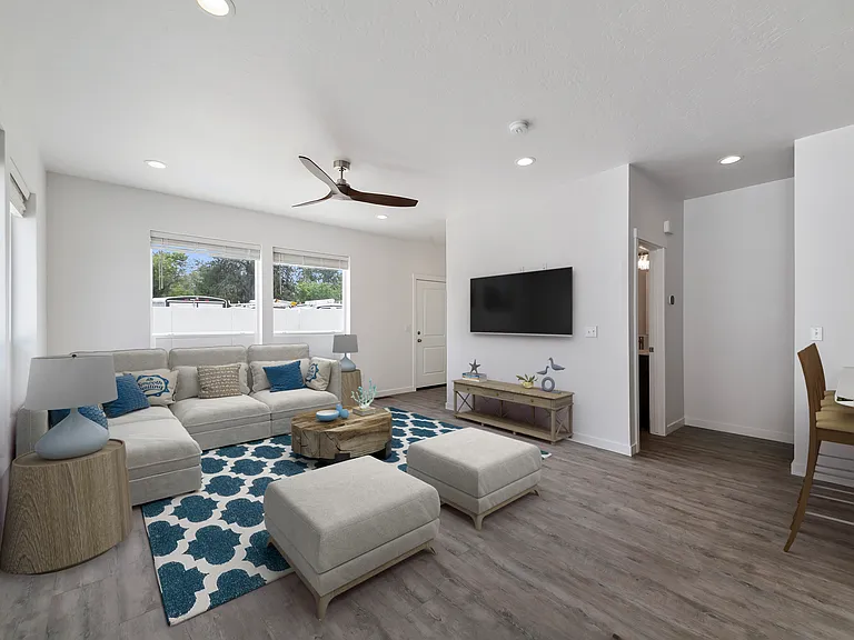 1326 N Meridian Rd — Photo 4