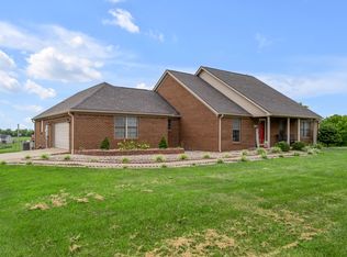 1000 Walnut Grove Cir, Richmond, KY 40475