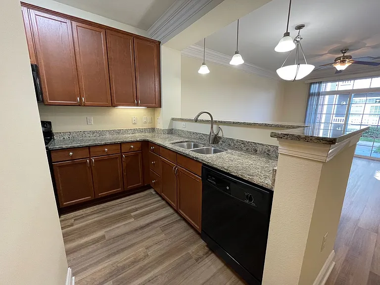 Cambria at Cornerstone — Photo 74