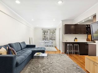 30 E 9th St APT 3AA, New York, NY