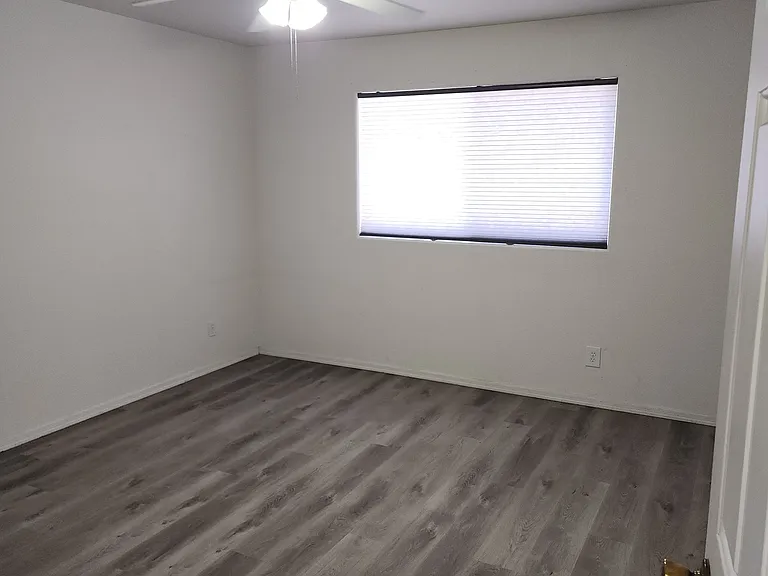 1620 Avalon Ct #A — Photo 7