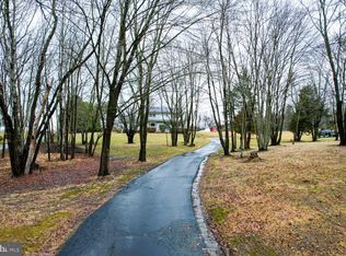 87 Middlecroft Rd, Elkton, MD 21921