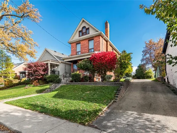 538 Hughson St N, Hamilton, ON L8L 4N9