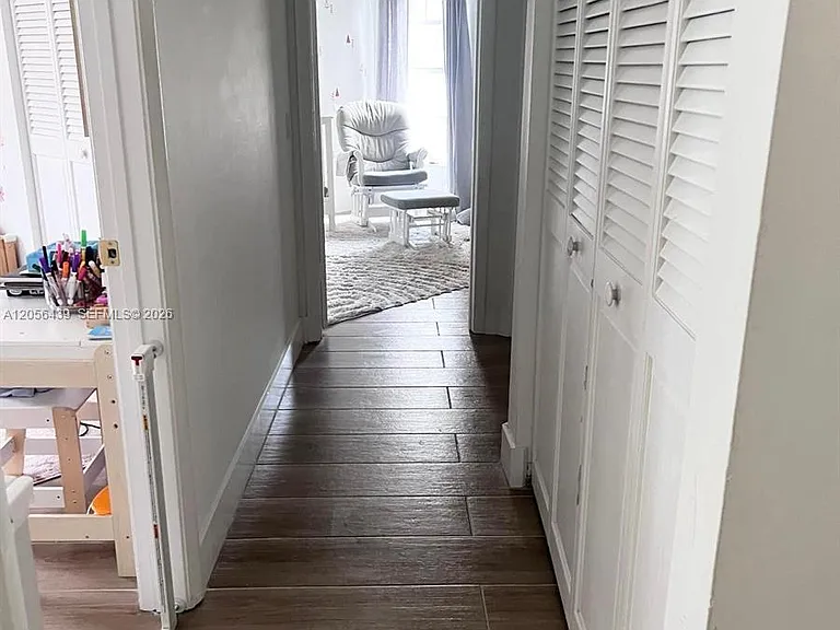 1285 Seagrape Cir — Photo 14