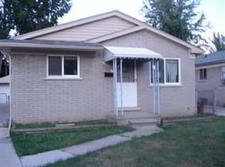 24272 Fern Ave, Eastpointe, MI 48021