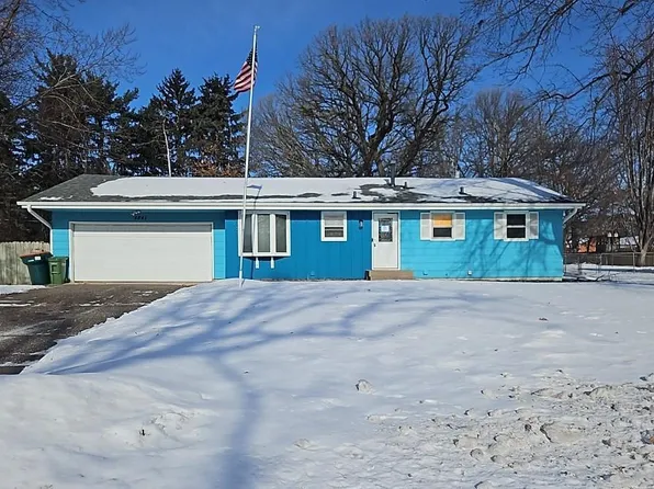 4841 105th Ln NE, Blaine, MN 55014