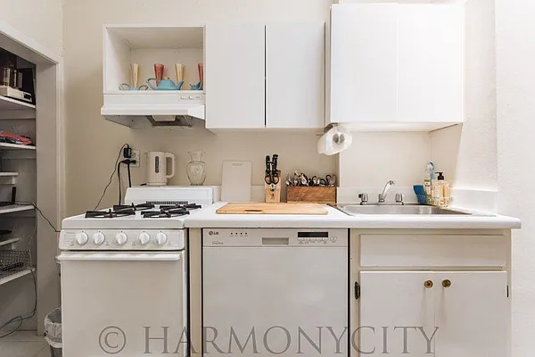 Rented by Harmonycity Corp. | media 24