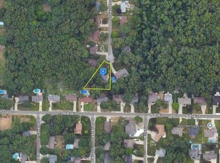 1225 Sherwood Dr, Muskegon, MI 49445