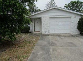 7301 Oakshire Dr, Port Richey, FL 34668