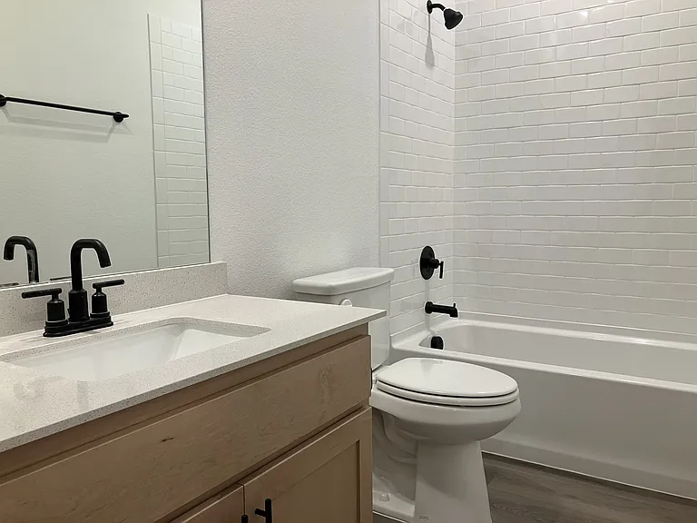 839 Pedernales Dr — Photo 14