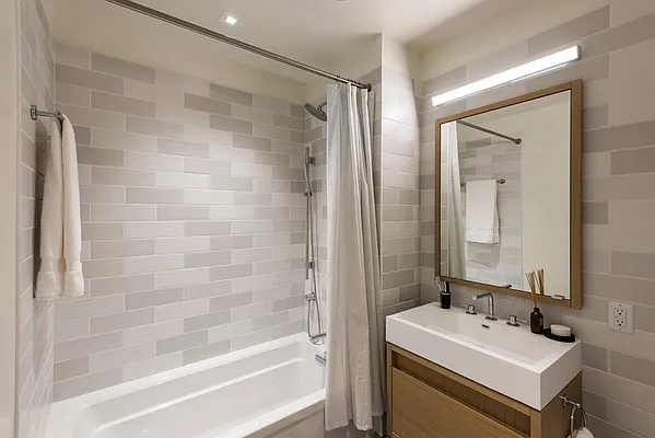 Sold by Nest Seekers International | media 6