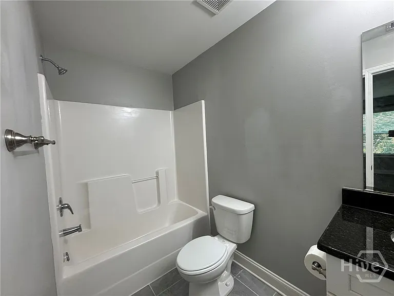 1270 Binghampton Cir — Photo 16