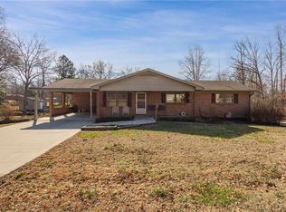 178 Jett Dr, Reidsville, NC 27320