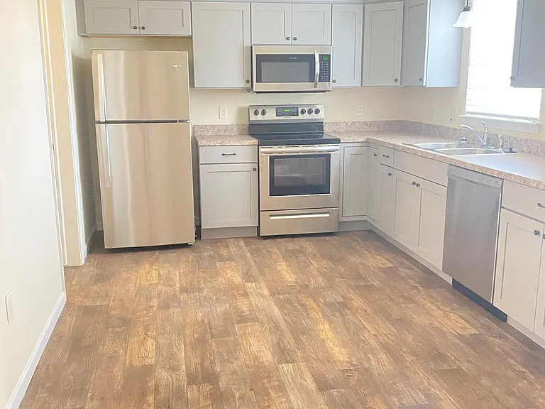 20 Skip Ln — Photo 3