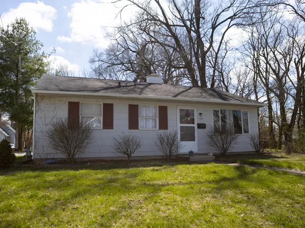 359 W Clinton St, Danville, IN 46122