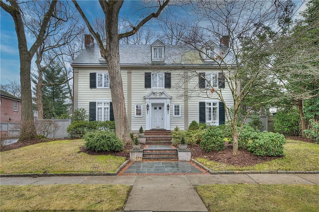 45 Loring Ave, Providence, RI 02906 Zillow