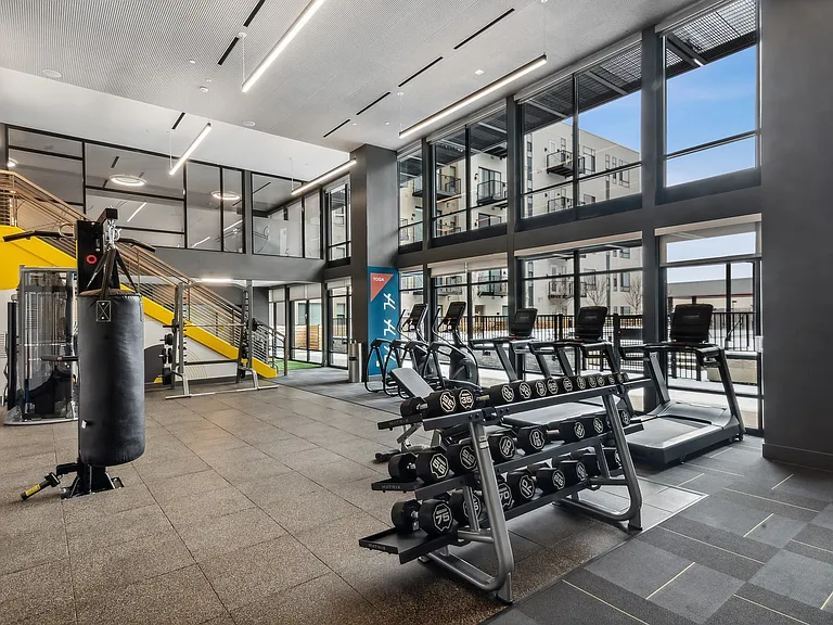 BroadwayPark_amenity_fitness (2)
