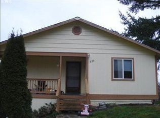 933 Jones Buckley Rd, Sutherlin, OR 97479