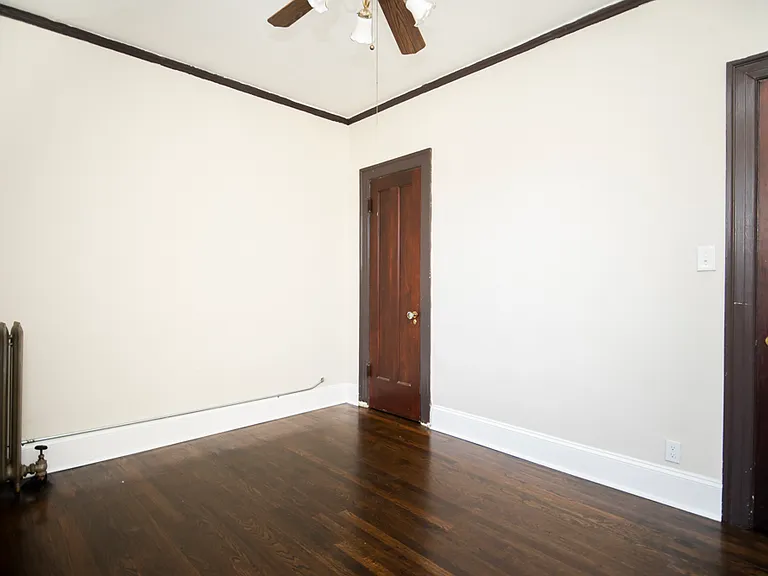 312 Lee St #3 — Photo 11