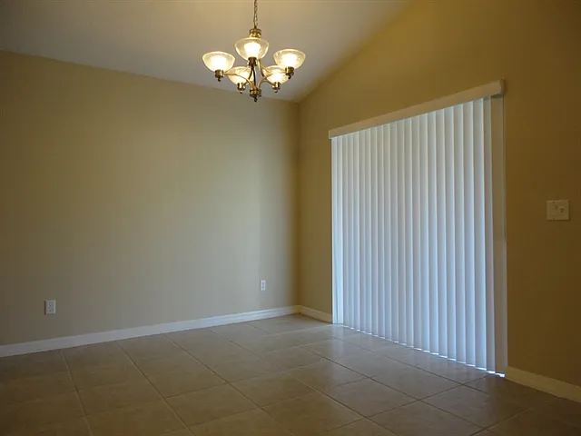 9710 Bay Colony Dr — Photo 9