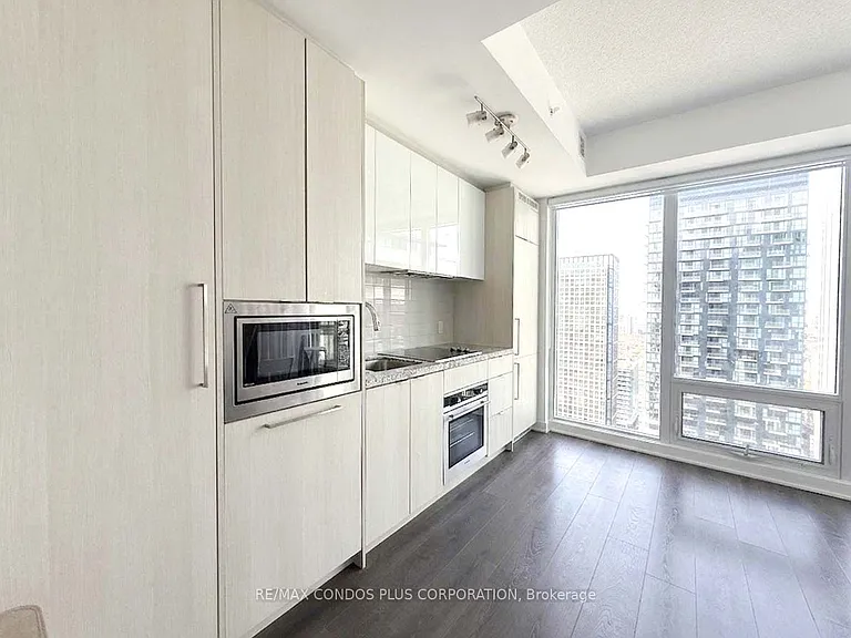 115 Blue Jays Way #4611 — Photo 3