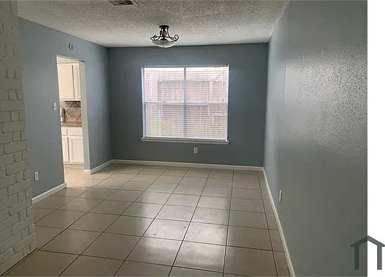 4 bed, 1667 sqft, $2,000 — Photo 4