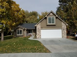 526 W 12th St, Emmett, ID 83617