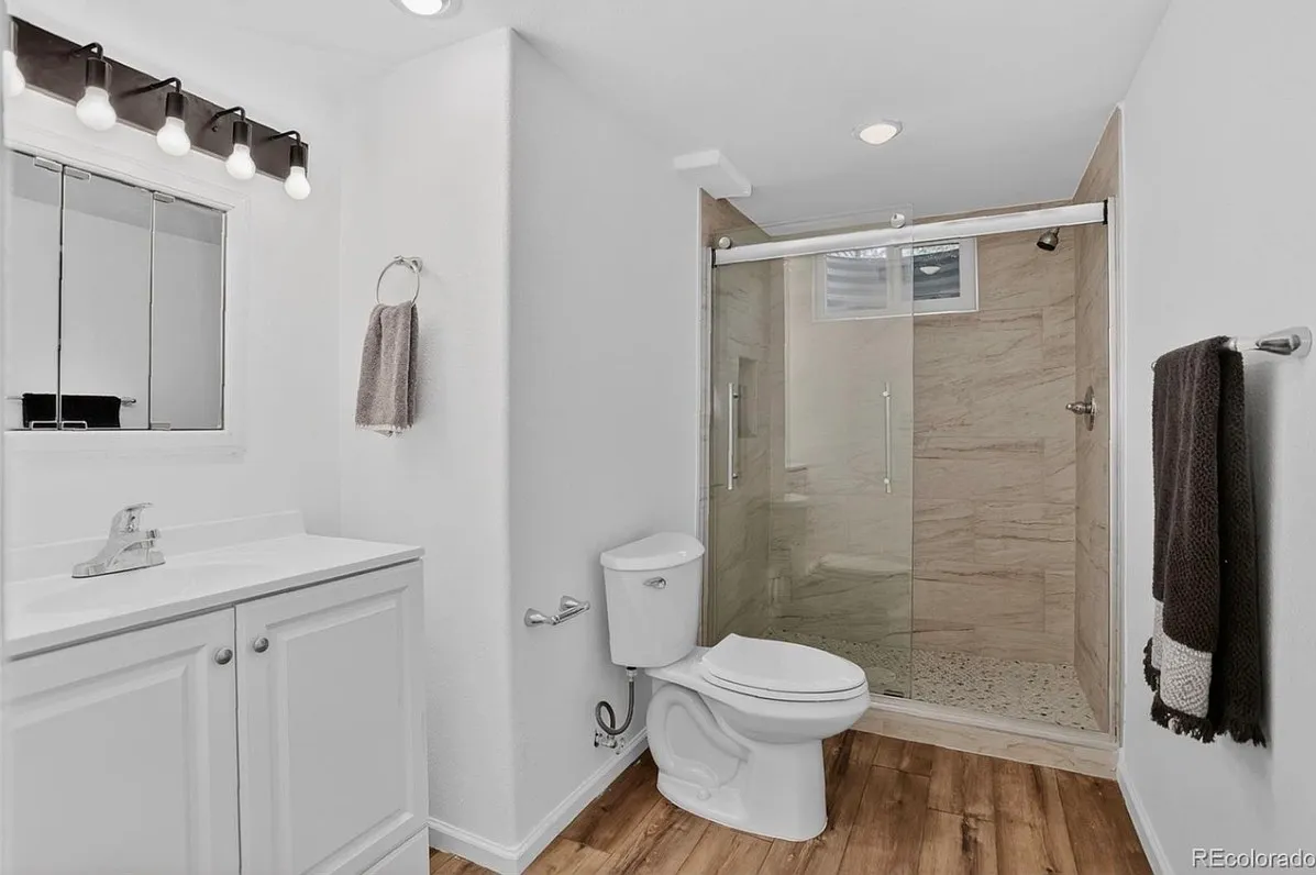 5 bed, 2770 sqft, $3,600 — Photo 2