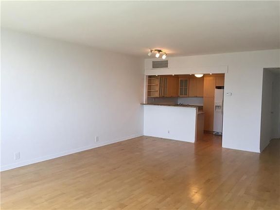 4th image of 20 Island Ave APT 1017