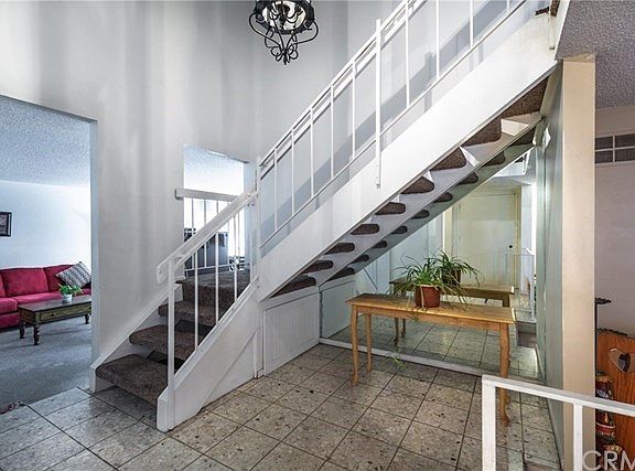 Entry with view of Family Room