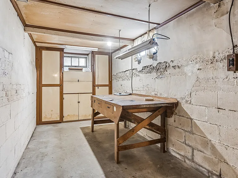 2524 Vane St — Photo 21