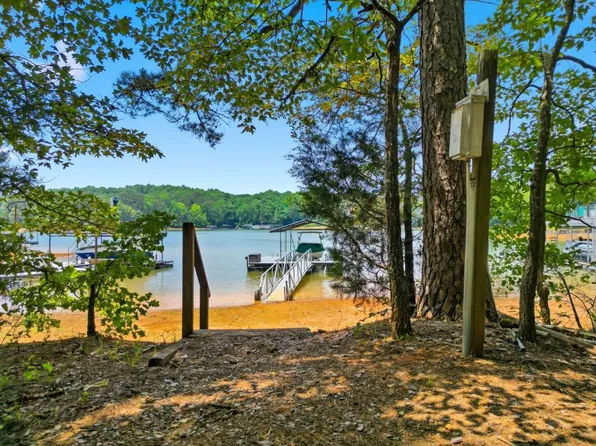 109 Winterhawk Cv, Dawsonville, GA 30534