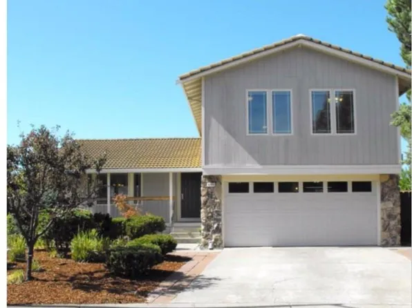 5700 Skyview Pl, Richmond, CA 94803