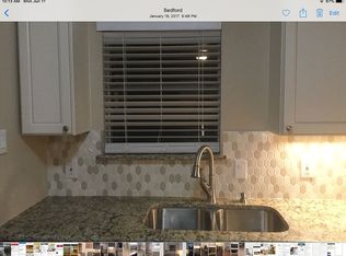 78 Morrow Dr, Bedford, TX 76021