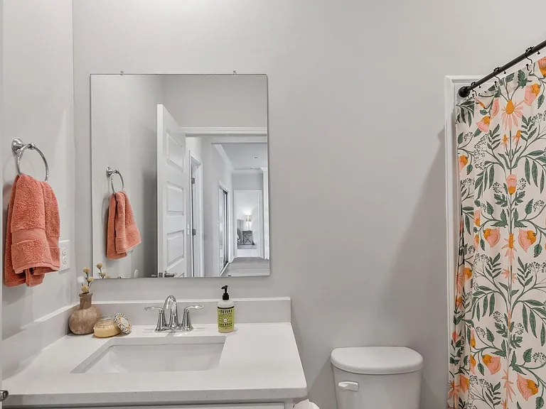 101 Stockholm Ln — Photo 25