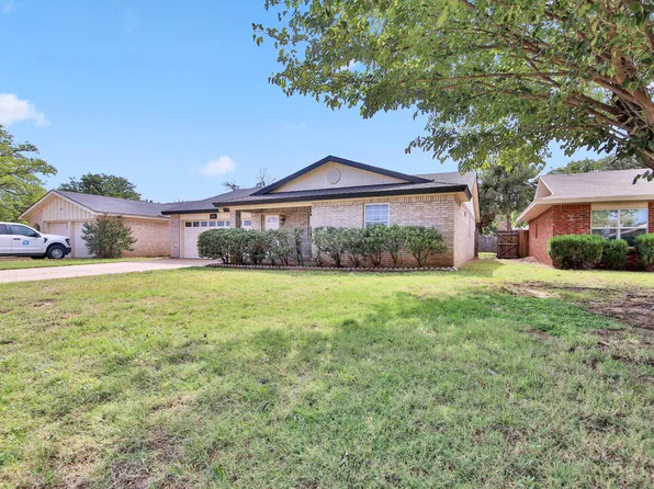 4913 56th St, Lubbock, TX 79414